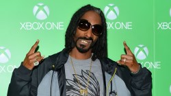 Snoop Dogg In 'Top 1% In The World' After Sinking Crazy Hours Into His Favorite Xbox Game